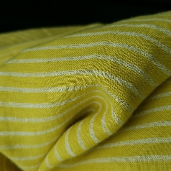 100% Linen Blouse - Picture 4 of 16
